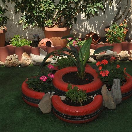 Demi'S Garden Near The Metro Of Athens Apartment ภายนอก รูปภาพ