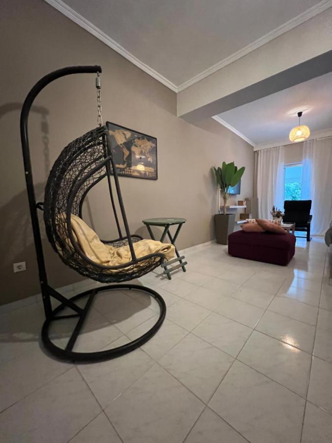 Demi'S Garden Near The Metro Of Athens Apartment ภายนอก รูปภาพ